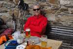 auf der Hütte angekommen - Prost